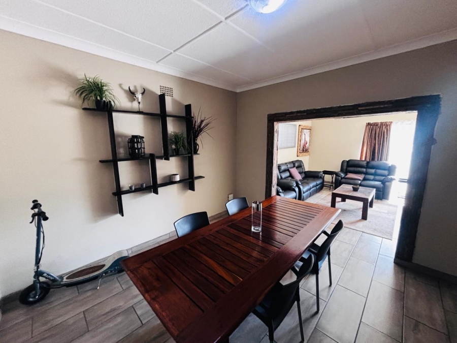 4 Bedroom Property for Sale in Krugersdorp North Gauteng