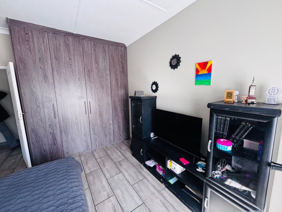 4 Bedroom Property for Sale in Krugersdorp North Gauteng