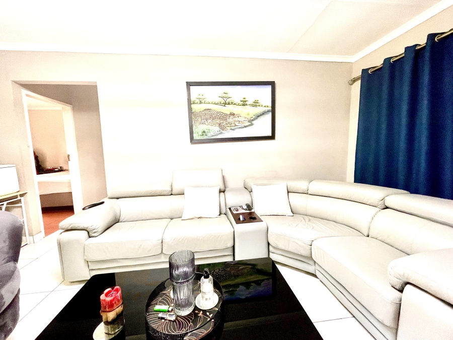 3 Bedroom Property for Sale in Noordwyk Gauteng