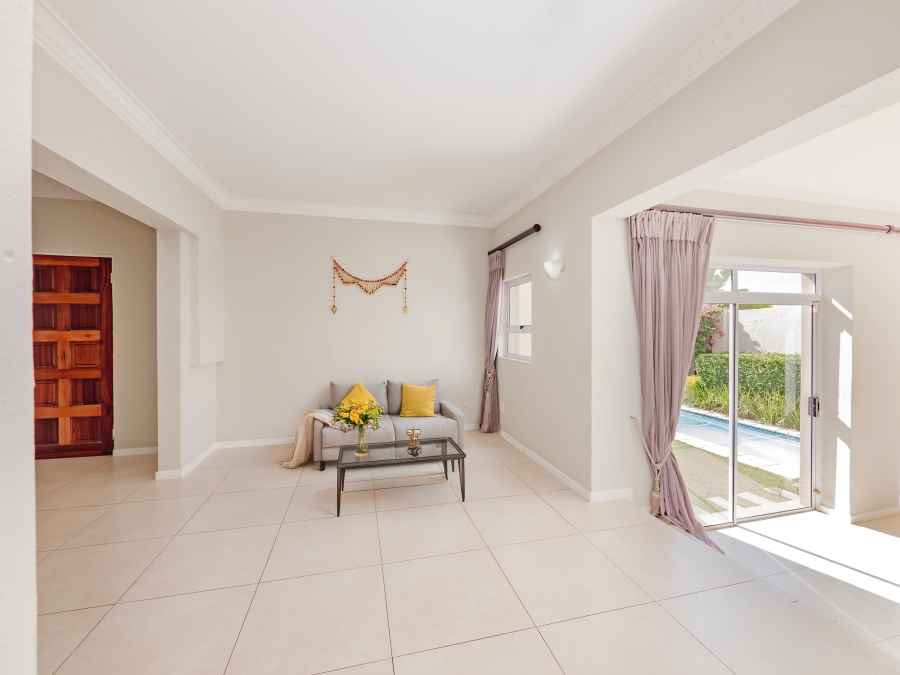 5 Bedroom Property for Sale in Sandhurst Gauteng