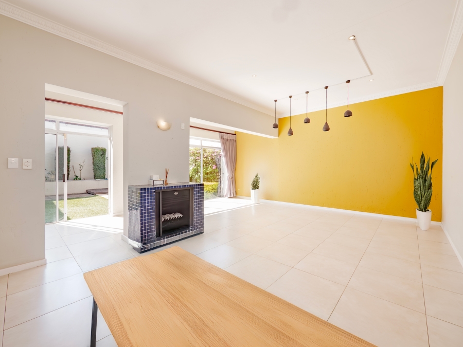 5 Bedroom Property for Sale in Sandhurst Gauteng