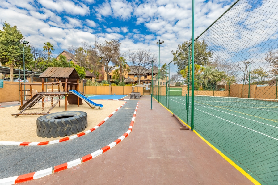 2 Bedroom Property for Sale in Douglasdale Gauteng