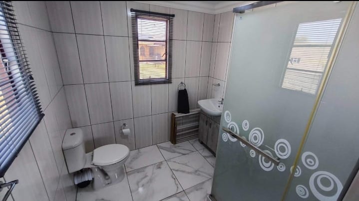 4 Bedroom Property for Sale in Brackenhurst Gauteng