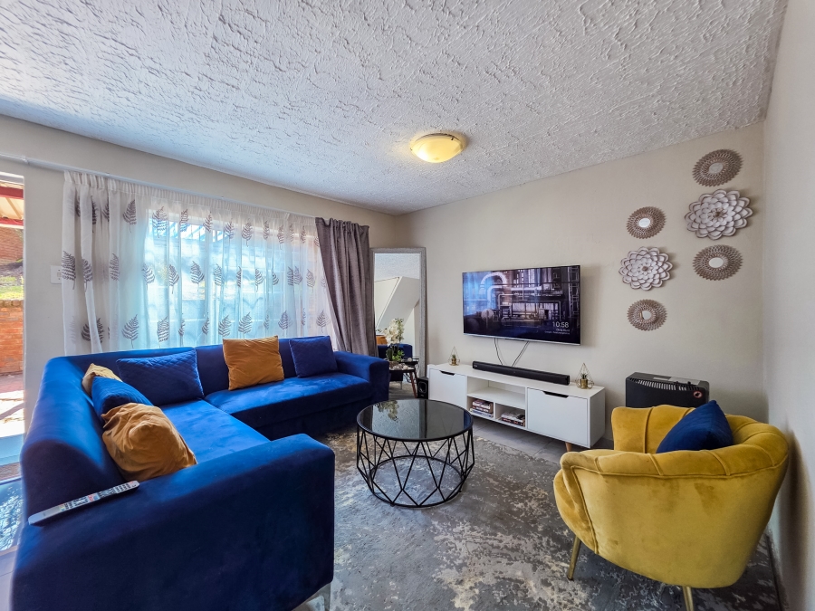 3 Bedroom Property for Sale in Garsfontein Gauteng