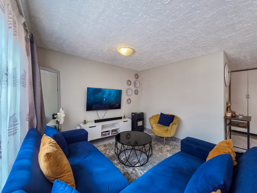 3 Bedroom Property for Sale in Garsfontein Gauteng