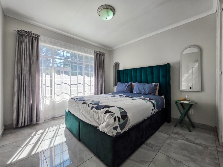 3 Bedroom Property for Sale in Garsfontein Gauteng