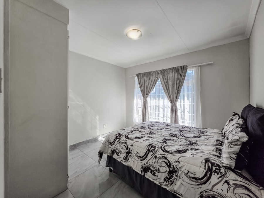 3 Bedroom Property for Sale in Garsfontein Gauteng