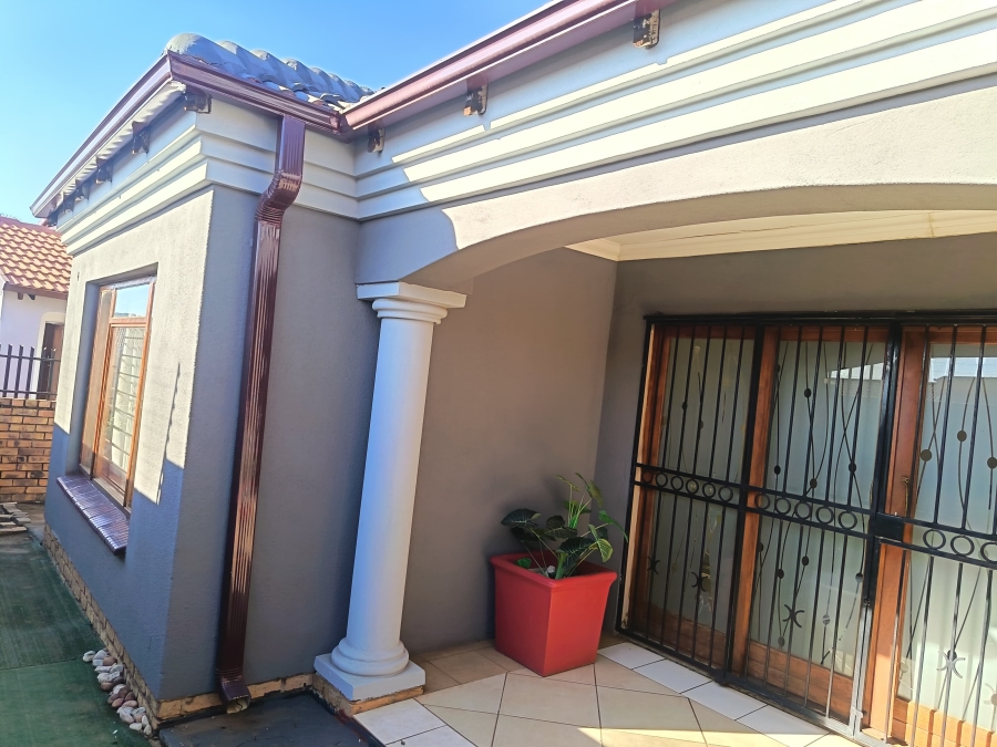 3 Bedroom Property for Sale in Mamelodi Gauteng