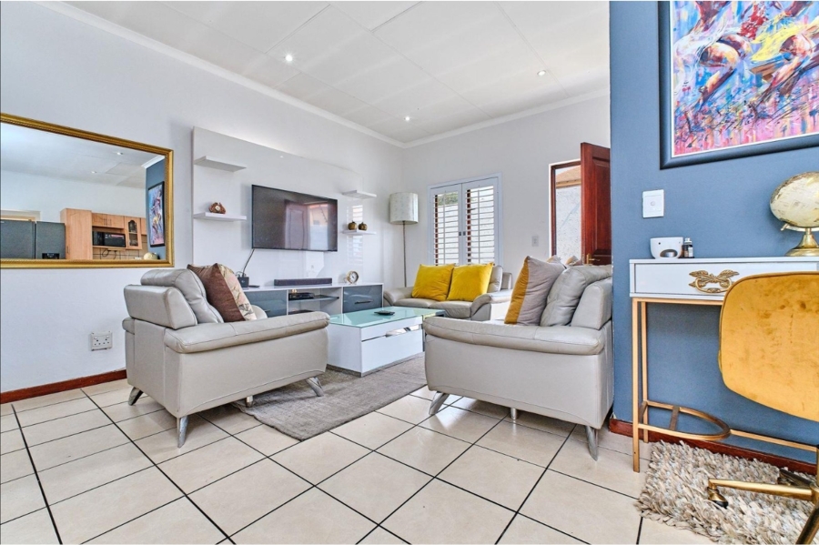 To Let 2 Bedroom Property for Rent in Noordwyk Gauteng