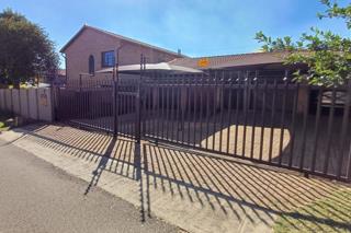 3 Bedroom Property for Sale in New Redruth Gauteng