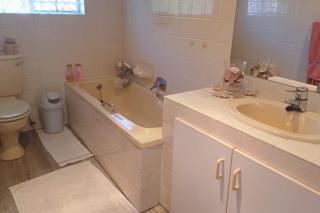 3 Bedroom Property for Sale in New Redruth Gauteng