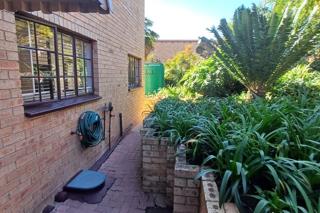 3 Bedroom Property for Sale in New Redruth Gauteng