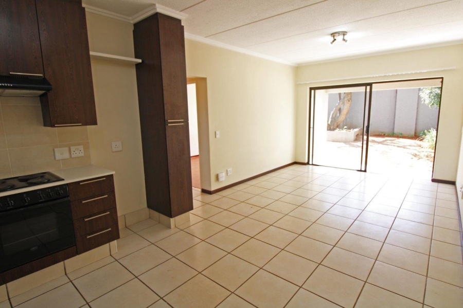 To Let 1 Bedroom Property for Rent in Bryanston Gauteng