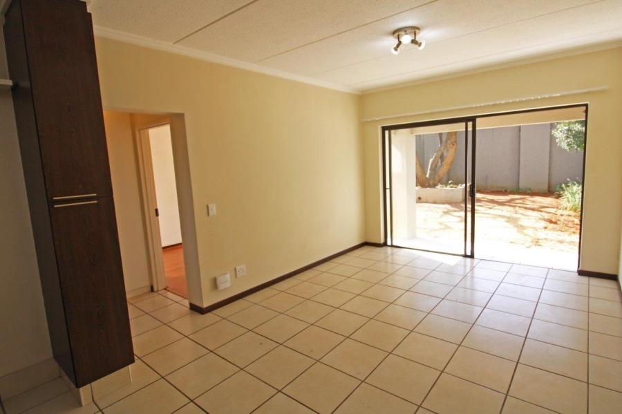 To Let 1 Bedroom Property for Rent in Bryanston Gauteng