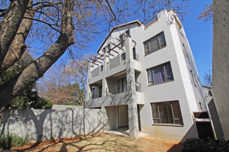 To Let 1 Bedroom Property for Rent in Bryanston Gauteng
