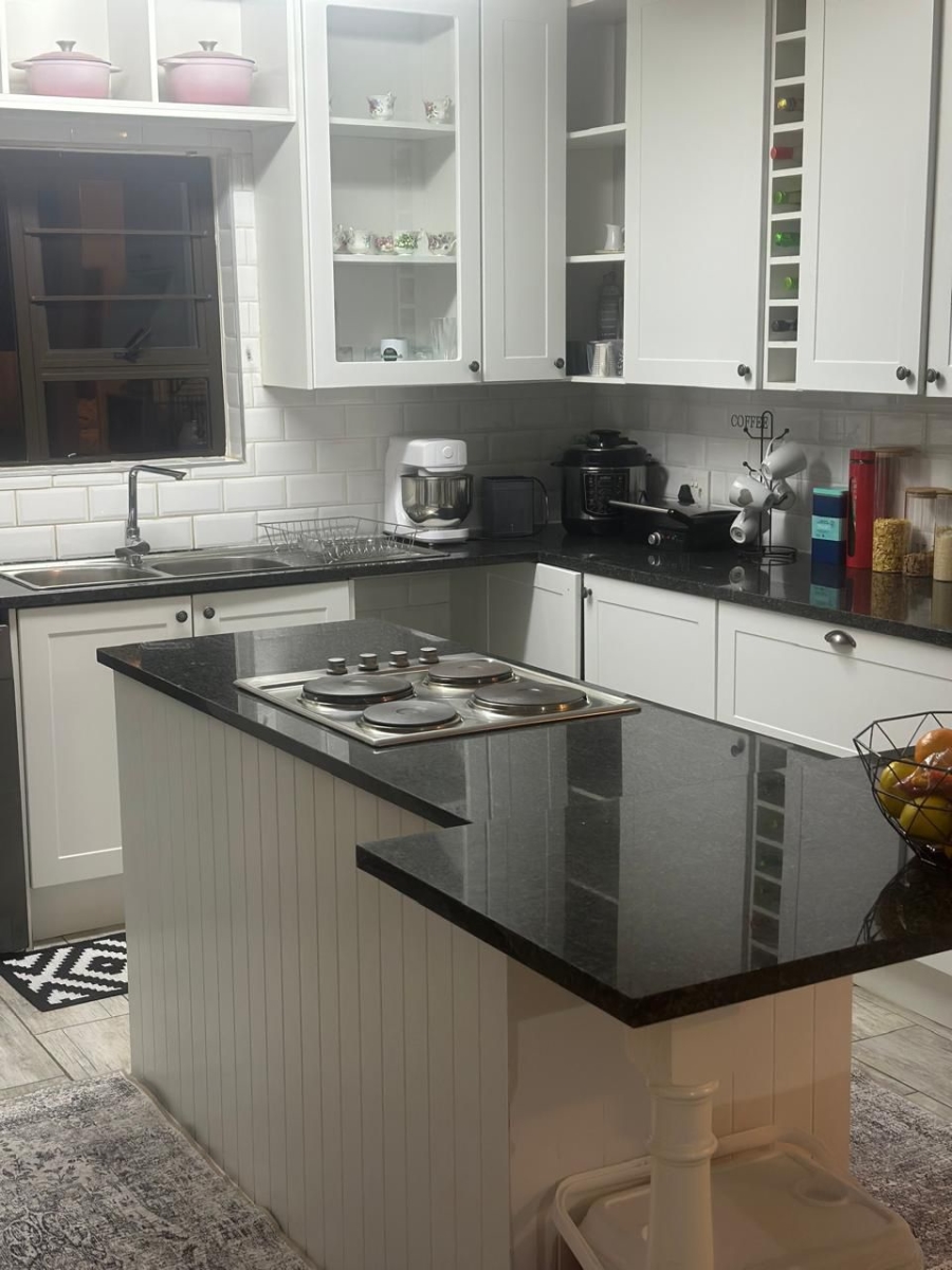 To Let 3 Bedroom Property for Rent in Honeydew Gauteng
