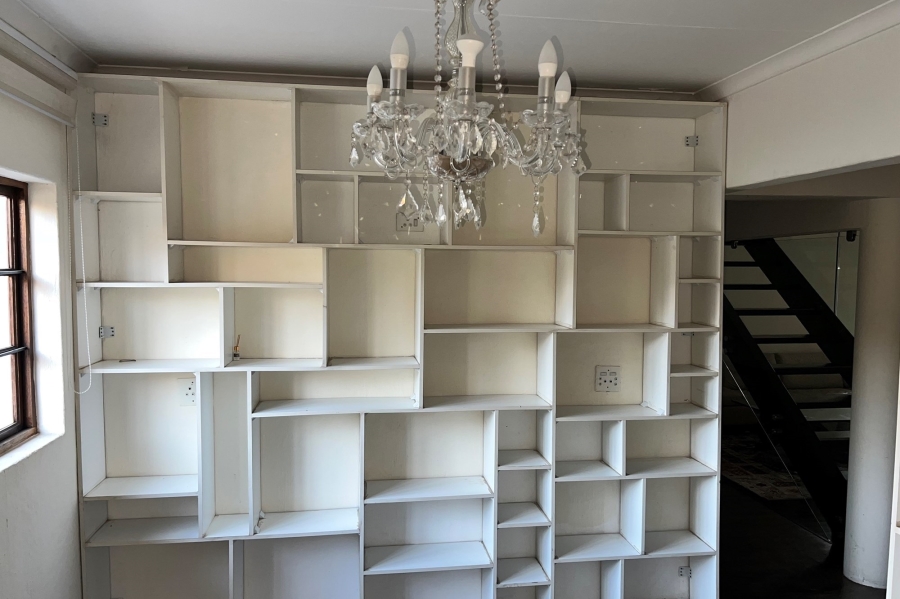 To Let 4 Bedroom Property for Rent in Craigavon Gauteng