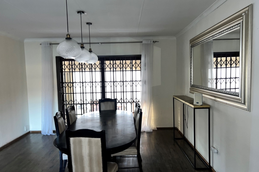 To Let 4 Bedroom Property for Rent in Craigavon Gauteng