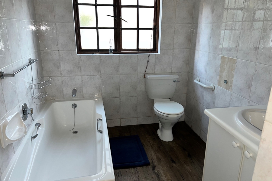 To Let 4 Bedroom Property for Rent in Craigavon Gauteng