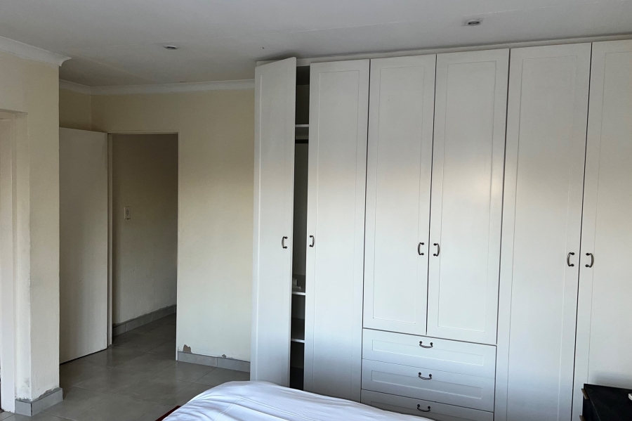 To Let 4 Bedroom Property for Rent in Craigavon Gauteng