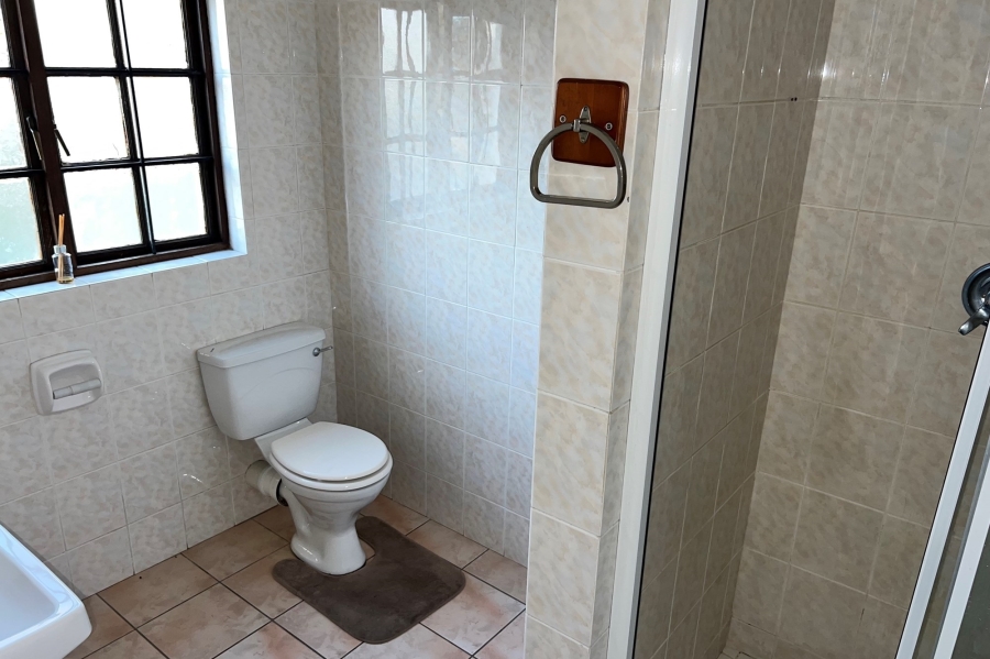 To Let 4 Bedroom Property for Rent in Craigavon Gauteng