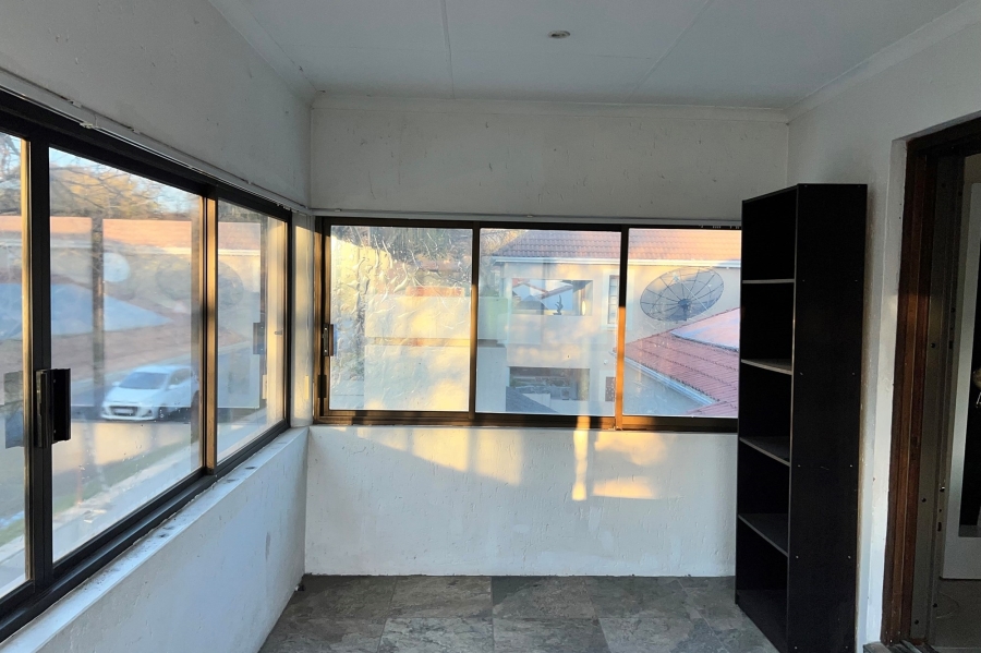 To Let 4 Bedroom Property for Rent in Craigavon Gauteng