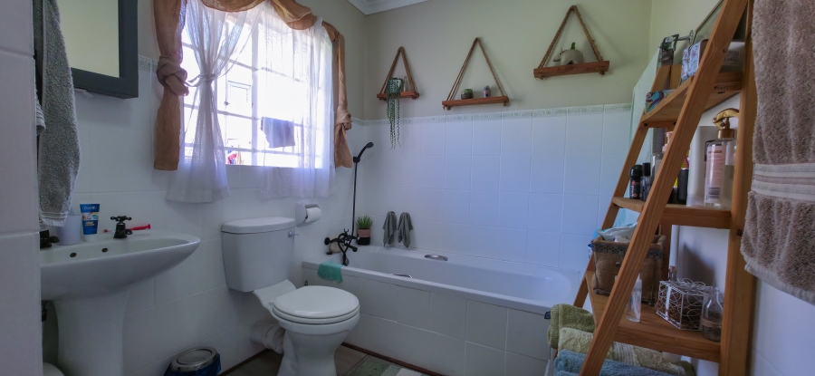 2 Bedroom Property for Sale in Equestria Gauteng