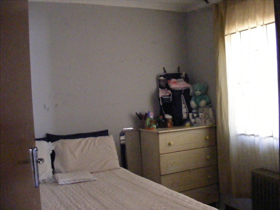 2 Bedroom Property for Sale in Lenasia South Gauteng