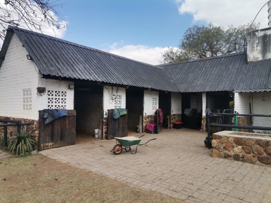 3 Bedroom Property for Sale in Theoville Gauteng
