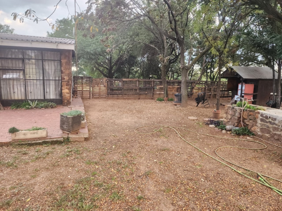 3 Bedroom Property for Sale in Theoville Gauteng