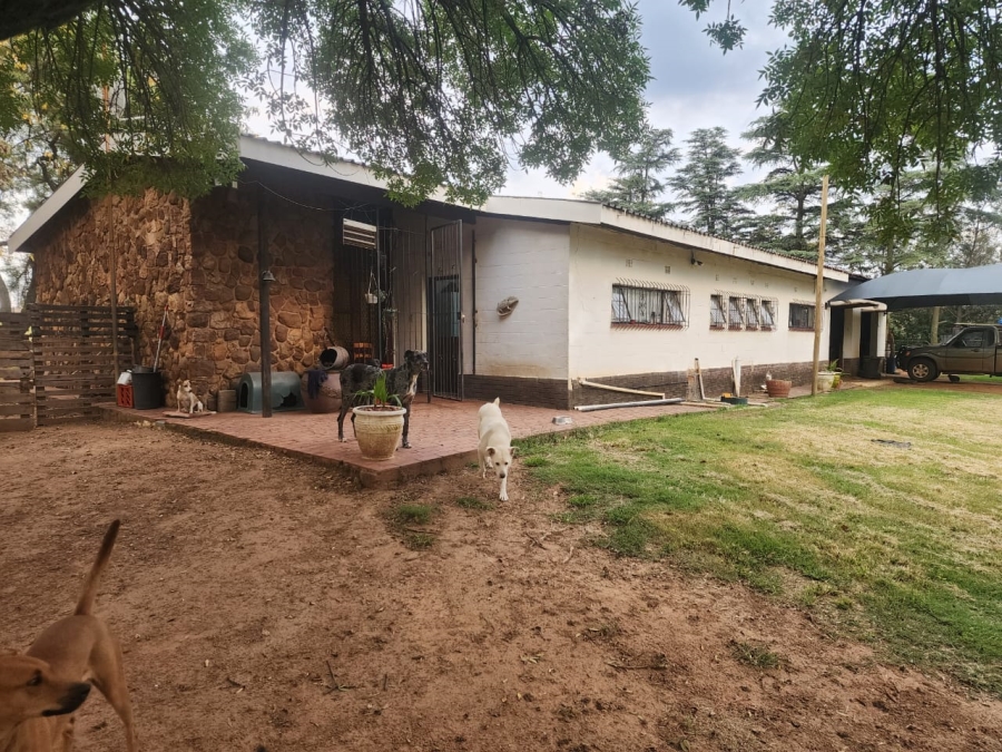3 Bedroom Property for Sale in Theoville Gauteng