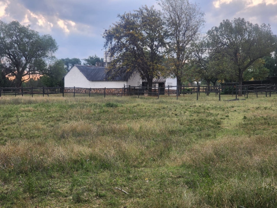 3 Bedroom Property for Sale in Theoville Gauteng