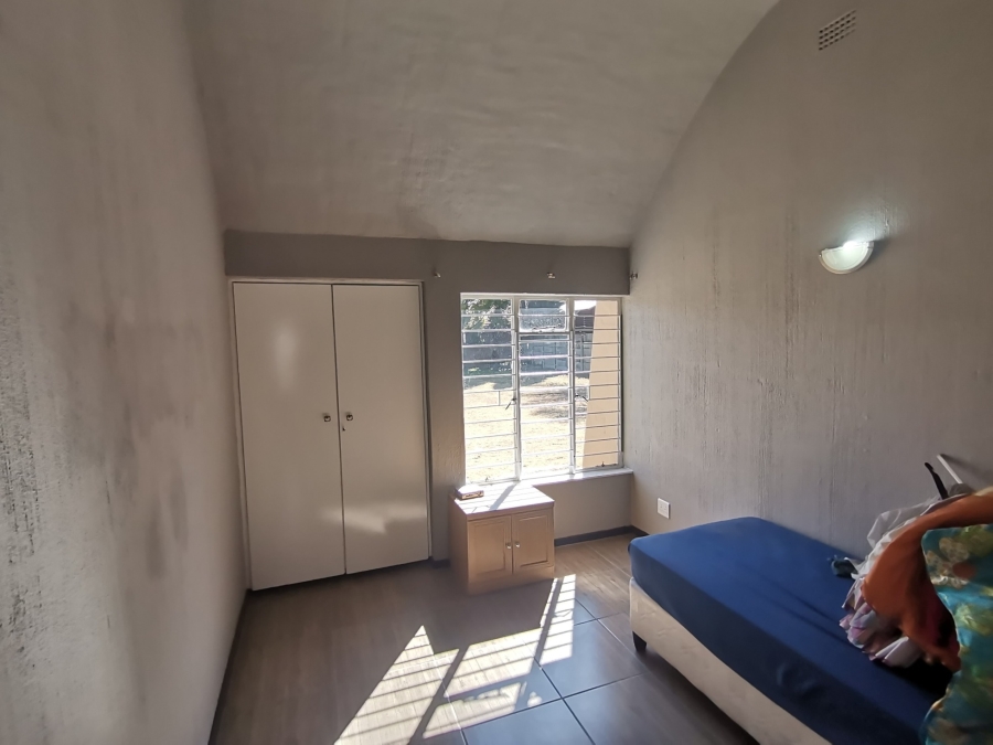 4 Bedroom Property for Sale in Mayberry Park Gauteng