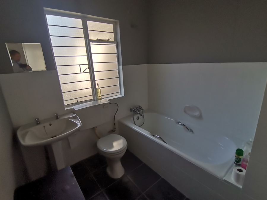 4 Bedroom Property for Sale in Mayberry Park Gauteng