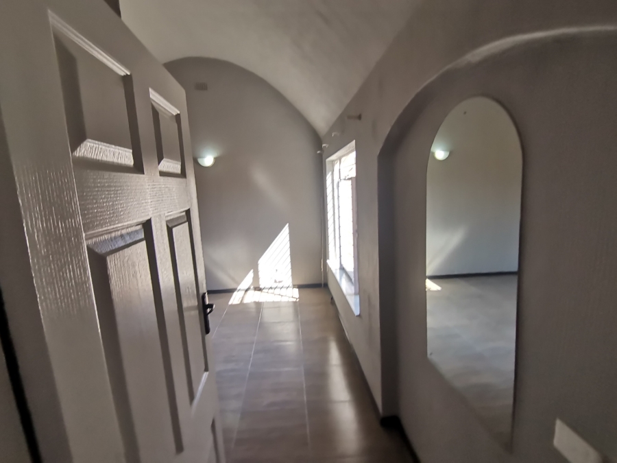 4 Bedroom Property for Sale in Mayberry Park Gauteng