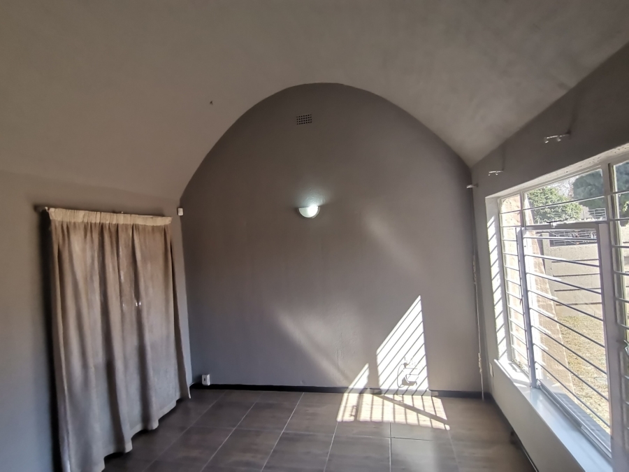 4 Bedroom Property for Sale in Mayberry Park Gauteng