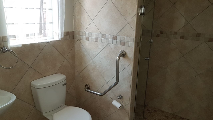 2 Bedroom Property for Sale in Brentwood Gauteng