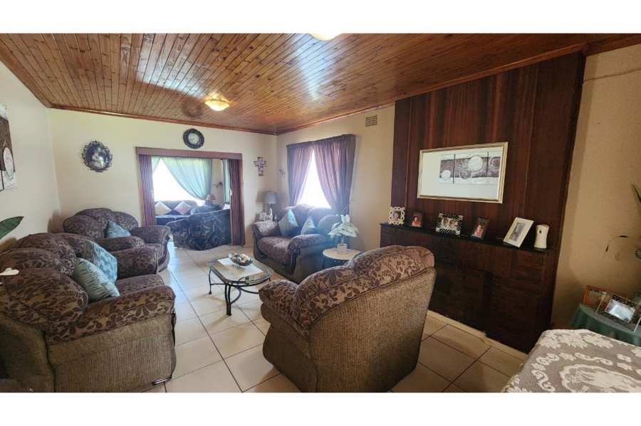 3 Bedroom Property for Sale in Casseldale Gauteng