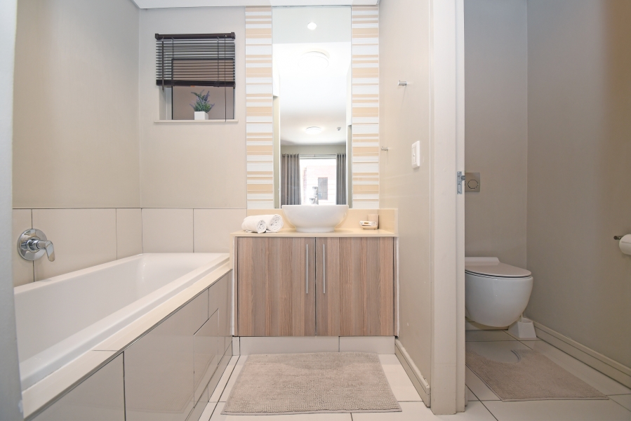 2 Bedroom Property for Sale in Rosebank Gauteng
