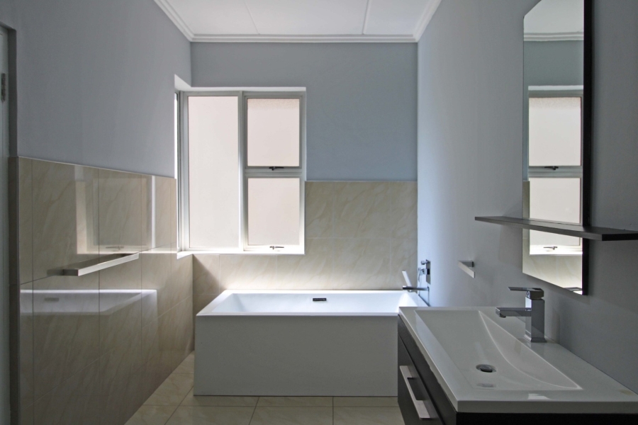 To Let 2 Bedroom Property for Rent in Bryanston Gauteng