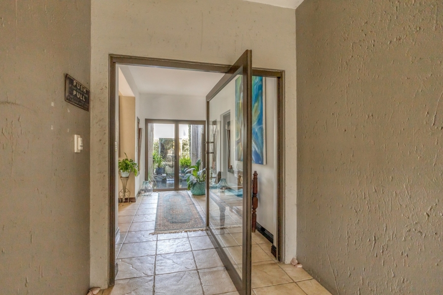 4 Bedroom Property for Sale in Cedar Lakes Gauteng
