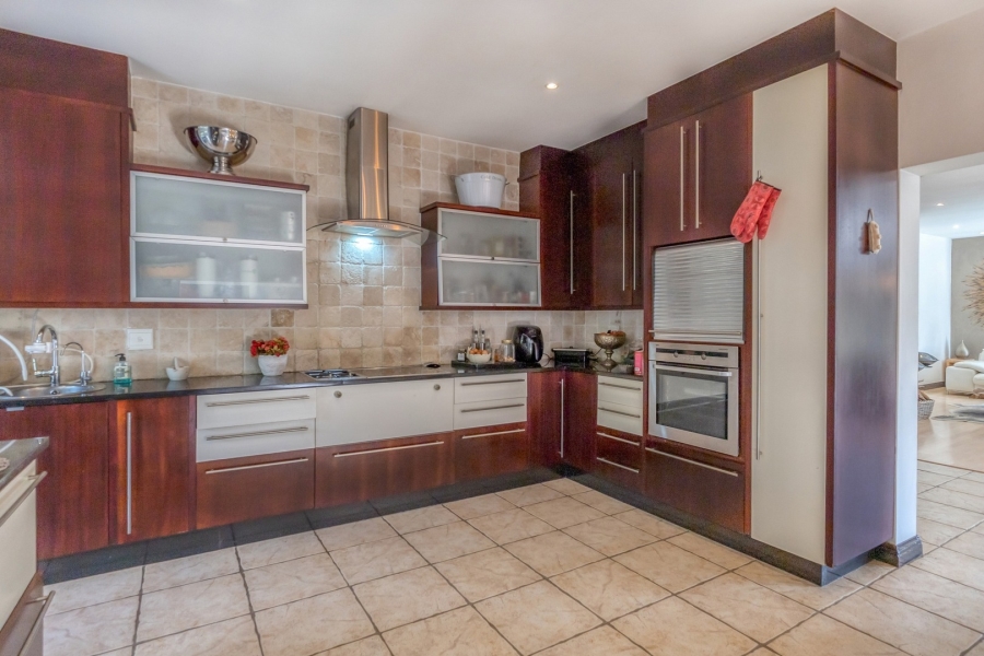 4 Bedroom Property for Sale in Cedar Lakes Gauteng