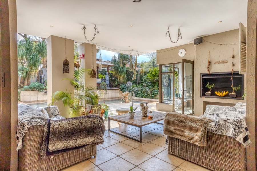 4 Bedroom Property for Sale in Cedar Lakes Gauteng