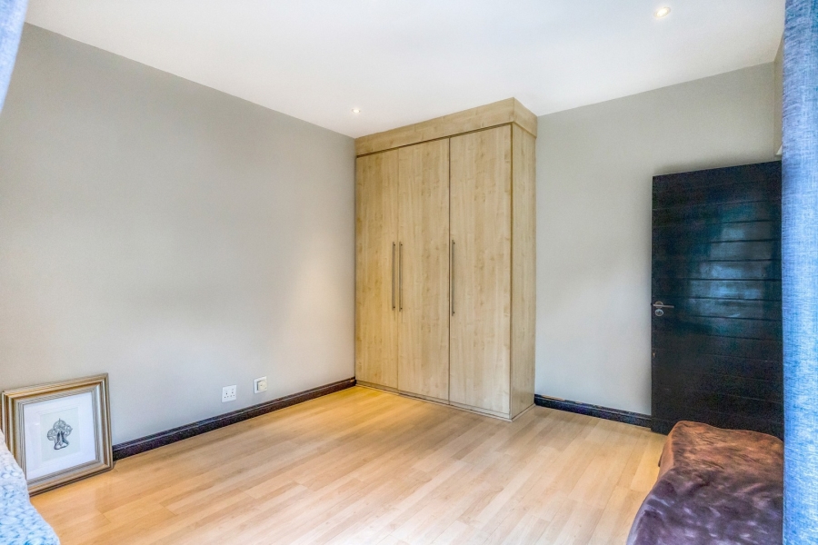 4 Bedroom Property for Sale in Cedar Lakes Gauteng