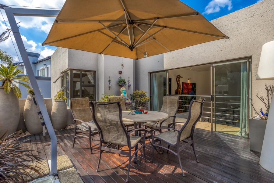 4 Bedroom Property for Sale in Cedar Lakes Gauteng