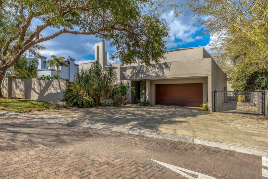 4 Bedroom Property for Sale in Cedar Lakes Gauteng