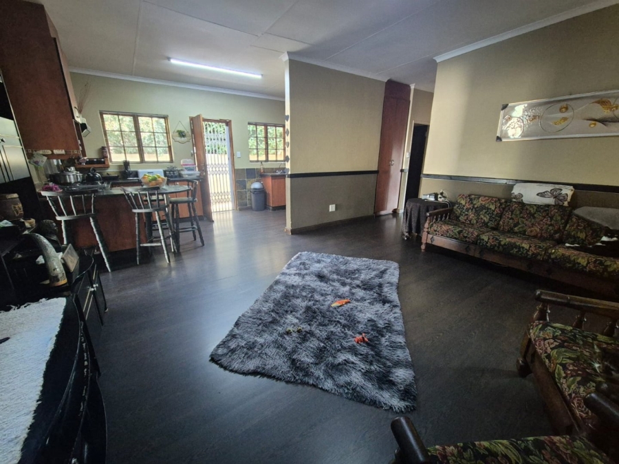 3 Bedroom Property for Sale in Eike Park Gauteng