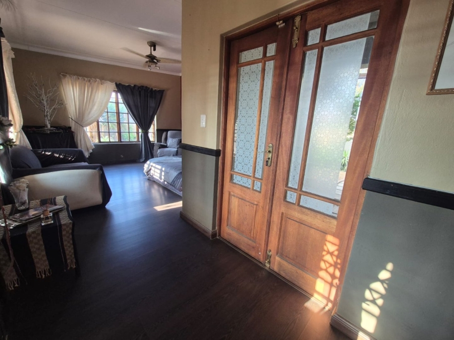 3 Bedroom Property for Sale in Eike Park Gauteng
