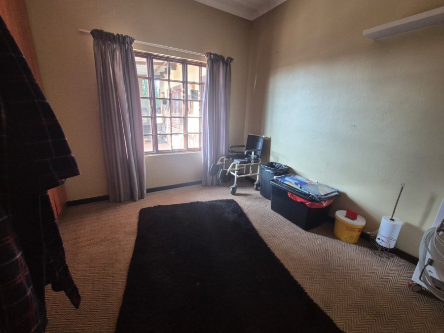 3 Bedroom Property for Sale in Eike Park Gauteng