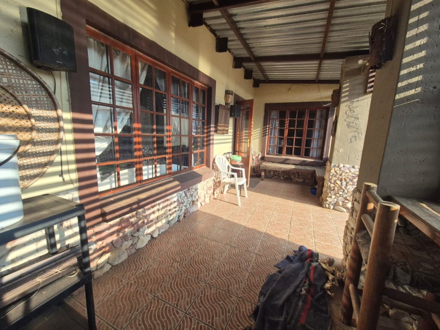3 Bedroom Property for Sale in Eike Park Gauteng